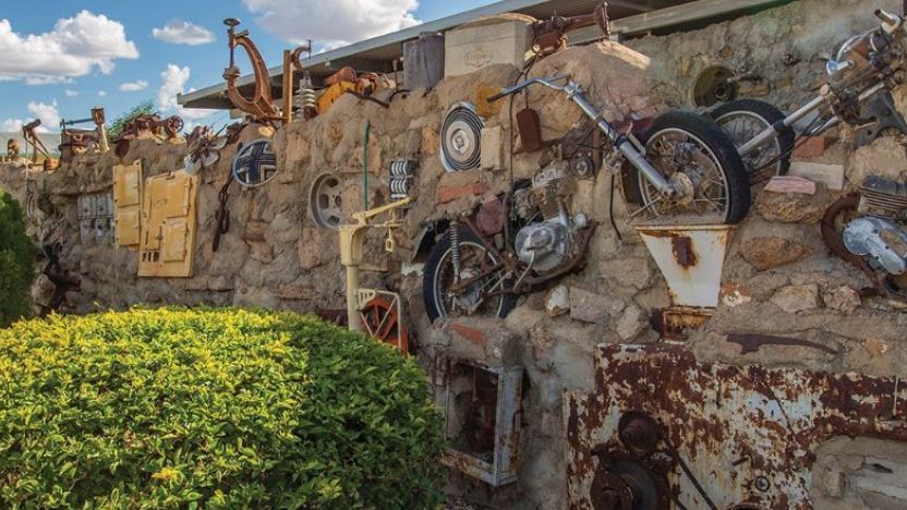 Arnos Wall, Winton, Queensland